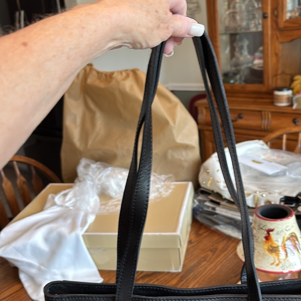 Patricia Nash Tote - Picture 9 of 11